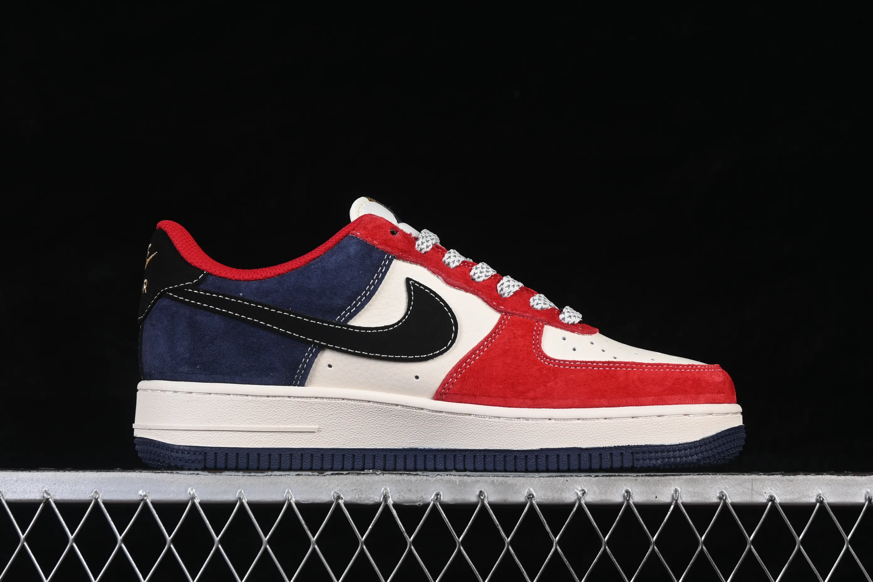 All Categories Nk Air Force 1 Air Force Series Nk Air Force 1 Low Air Force Low Nike Air Force 1'07 Low Special Edition for the Year of the Horse Good Luck Air Force 1 Low-top Casual Shoes FC1688-265